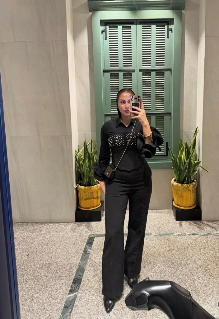 BLACK HANDMADE CORSET (S)